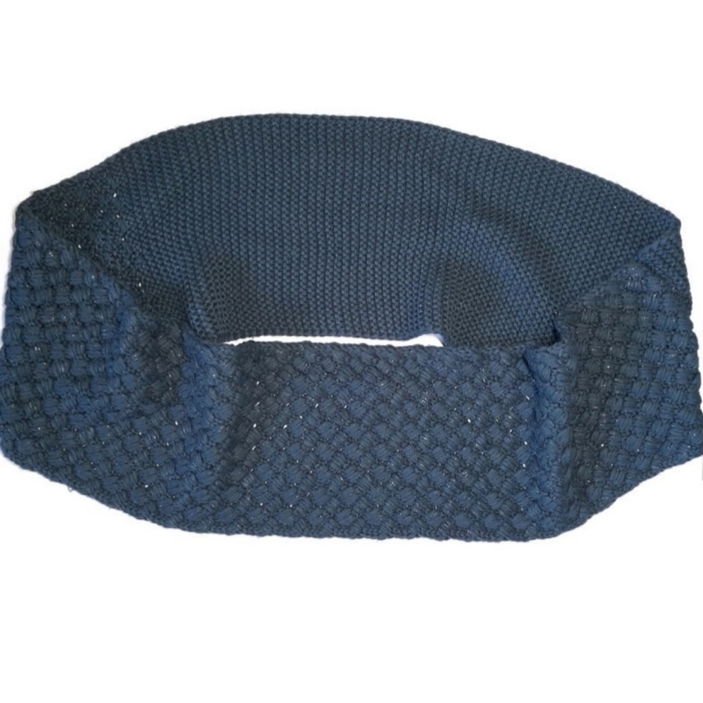 3/$20 Target Limited Edition Chunky Knit Teal Infinity Scarf One Size Winter
